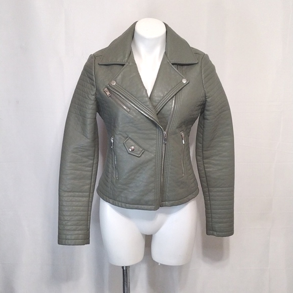Cotton On Women's Gray Faux Leather Quilted Moto Biker Jacket Size 6 Edgy Chic